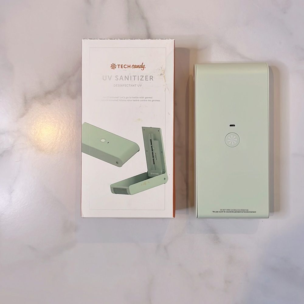 Tech Candy Clean Slate™ UV Sanitizing Bed